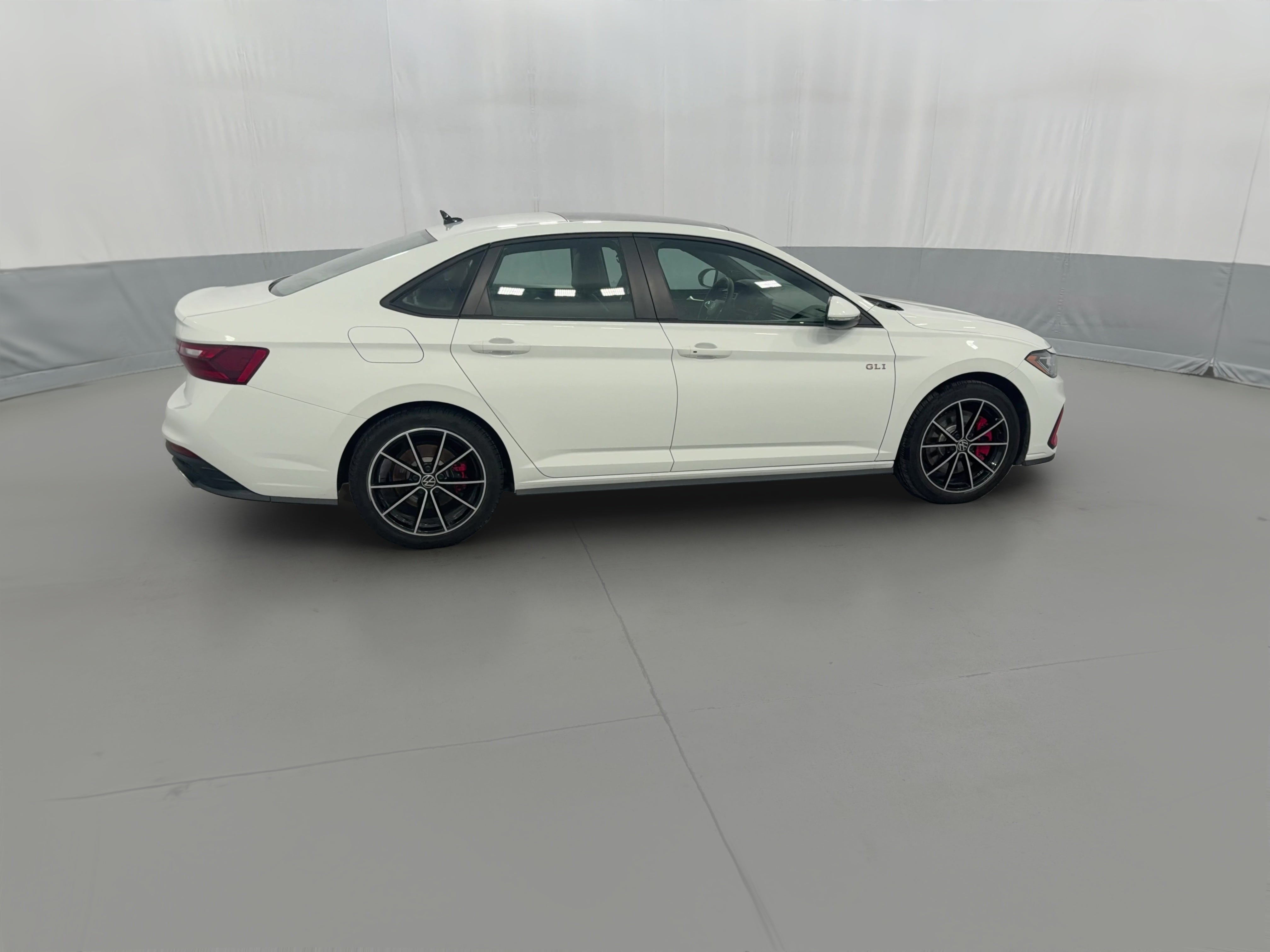 2025 Volkswagen Jetta GLI Autobahn - Photo 31
