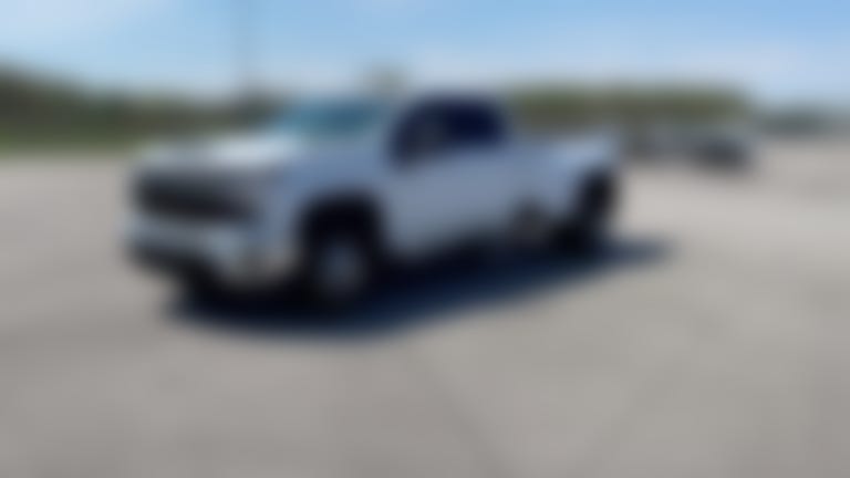 2024 Chevrolet Silverado 3500 HD Crew Cab vehicle photo