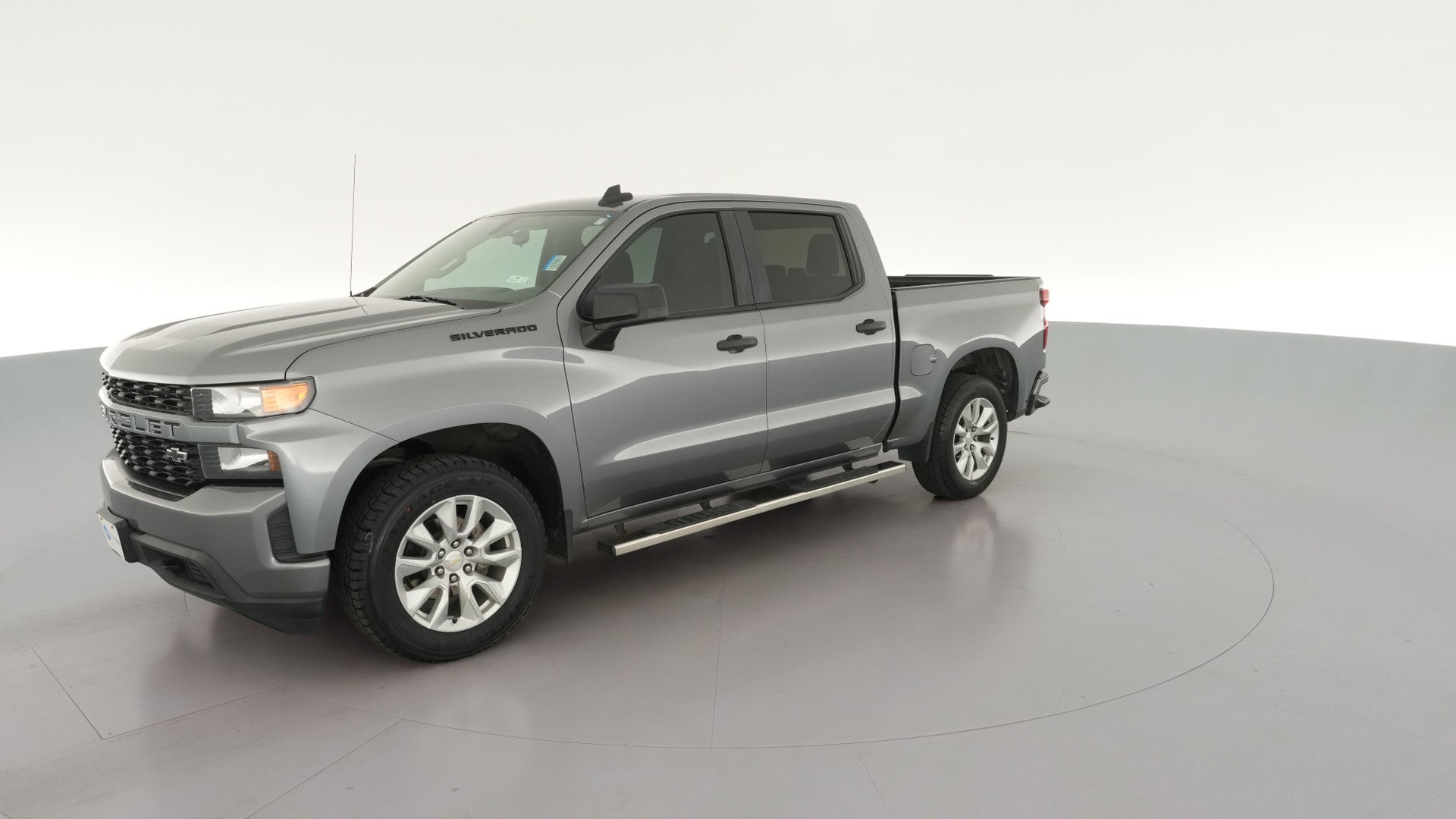 2021 Chevrolet Silverado 1500 Crew Cab vehicle photo