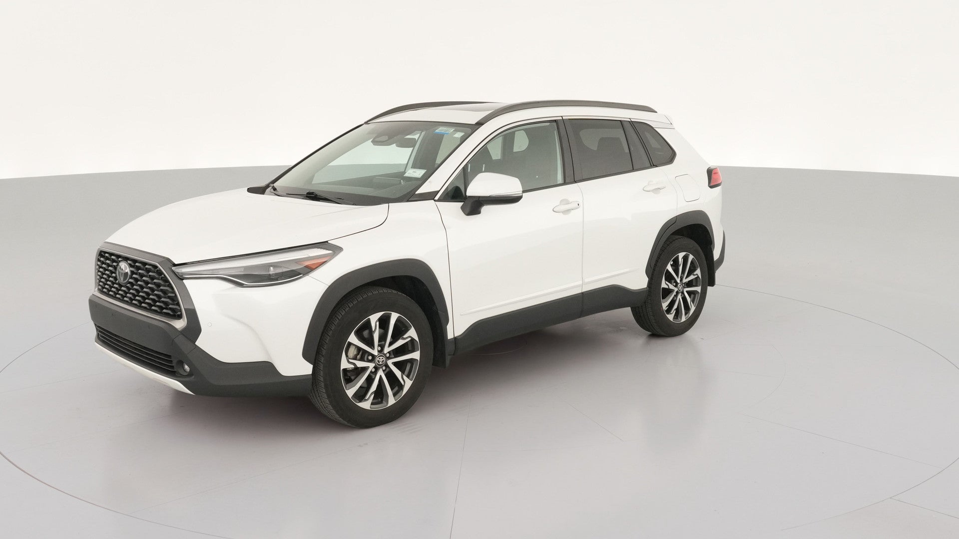 2023 Toyota Corolla Cross vehicle photo