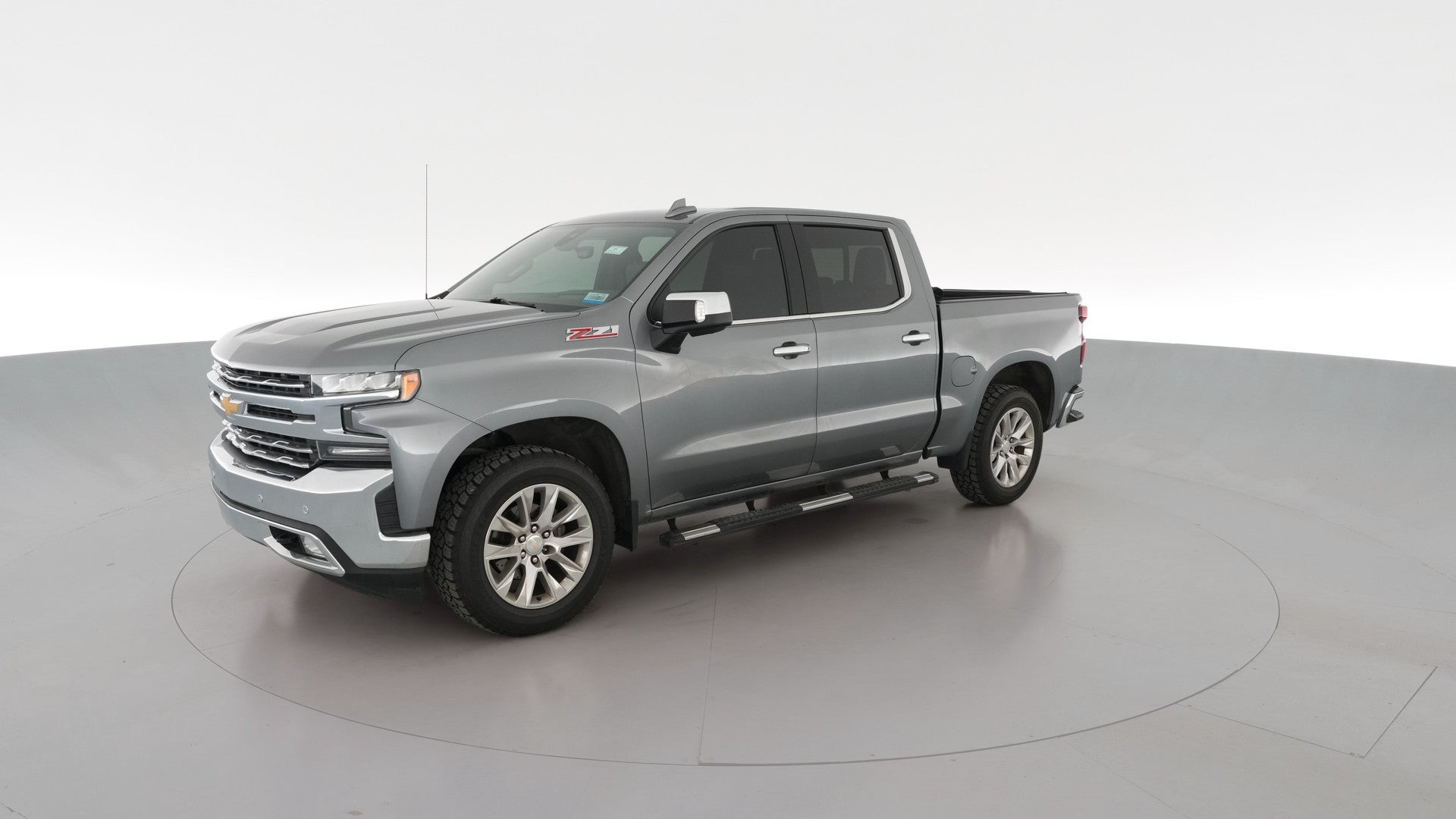 2022 Chevrolet Silverado 1500 Limited Crew Cab vehicle photo