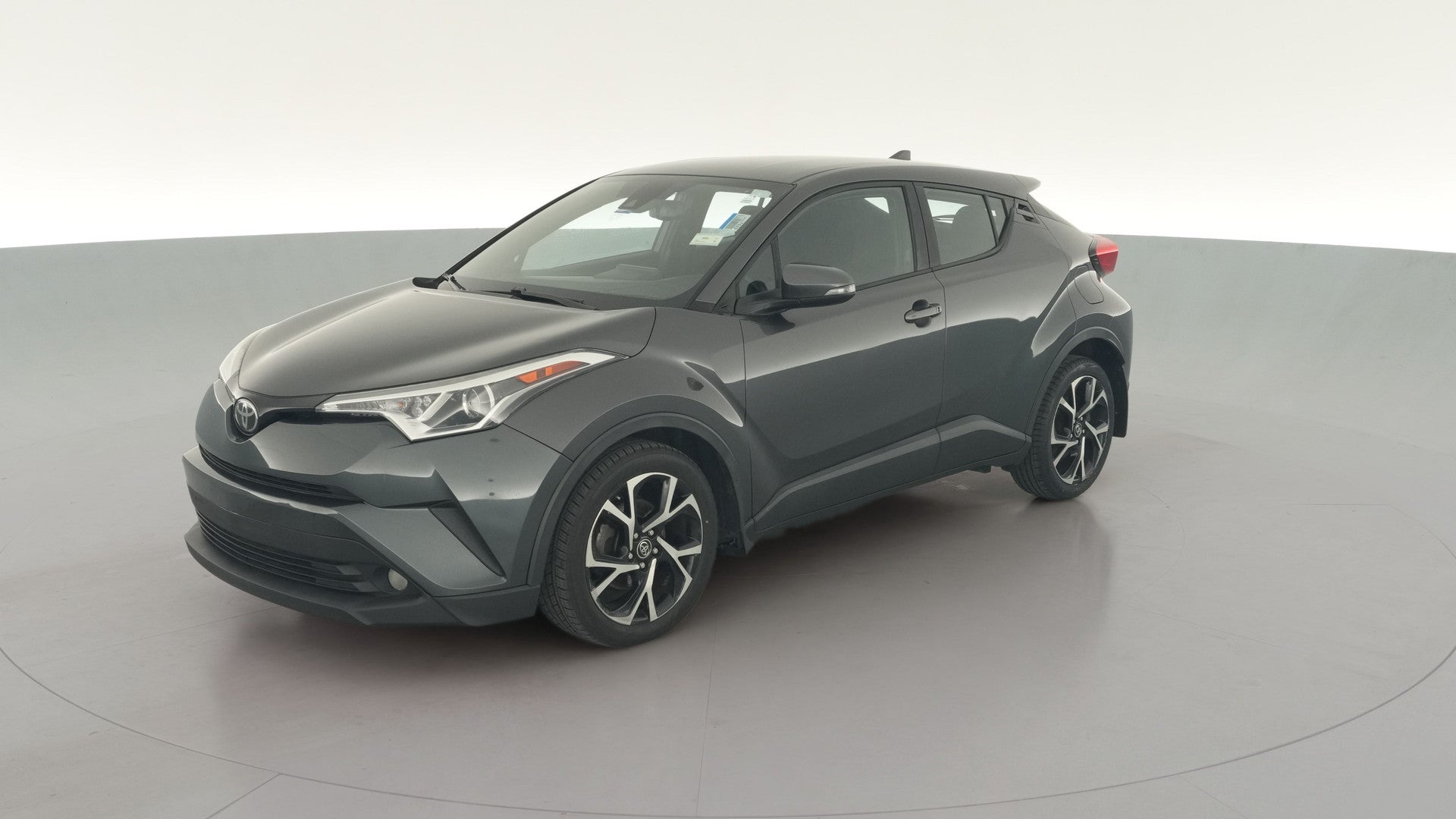 2018 Toyota C-HR vehicle photo