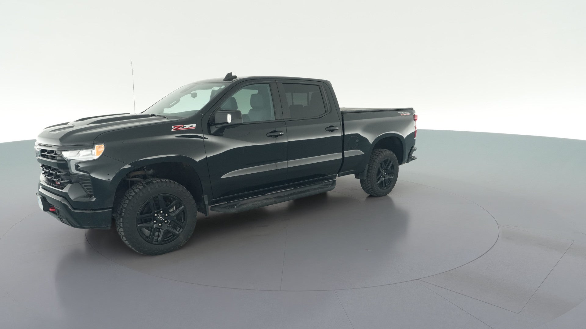 2022 Chevrolet Silverado 1500 Crew Cab vehicle photo