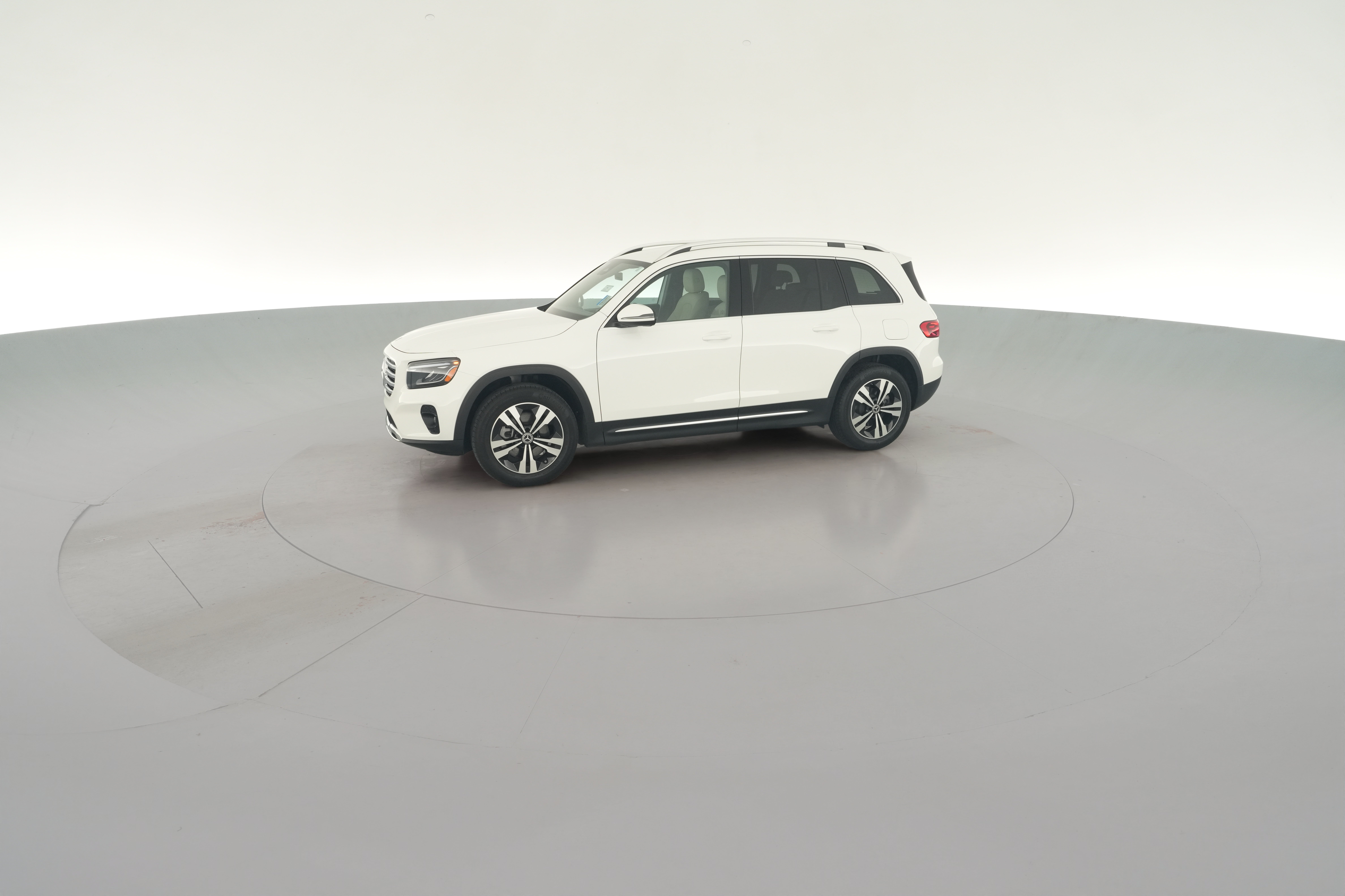 2025 Mercedes-Benz GLB Base - Photo 40
