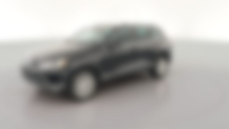 2017 Volkswagen Touareg vehicle photo