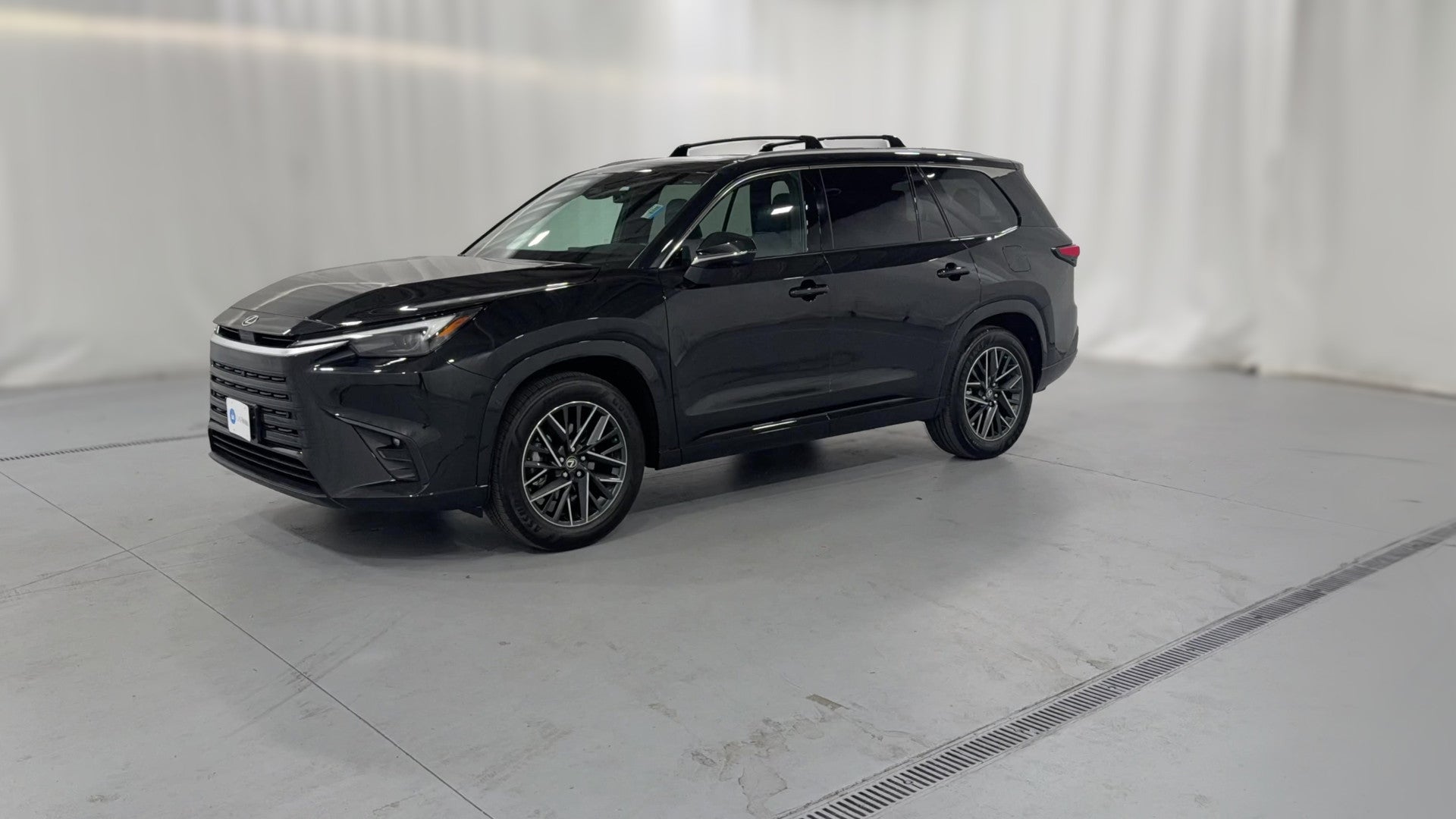 2024 Lexus TX vehicle photo