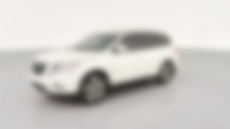 2015 Nissan Pathfinder vehicle photo