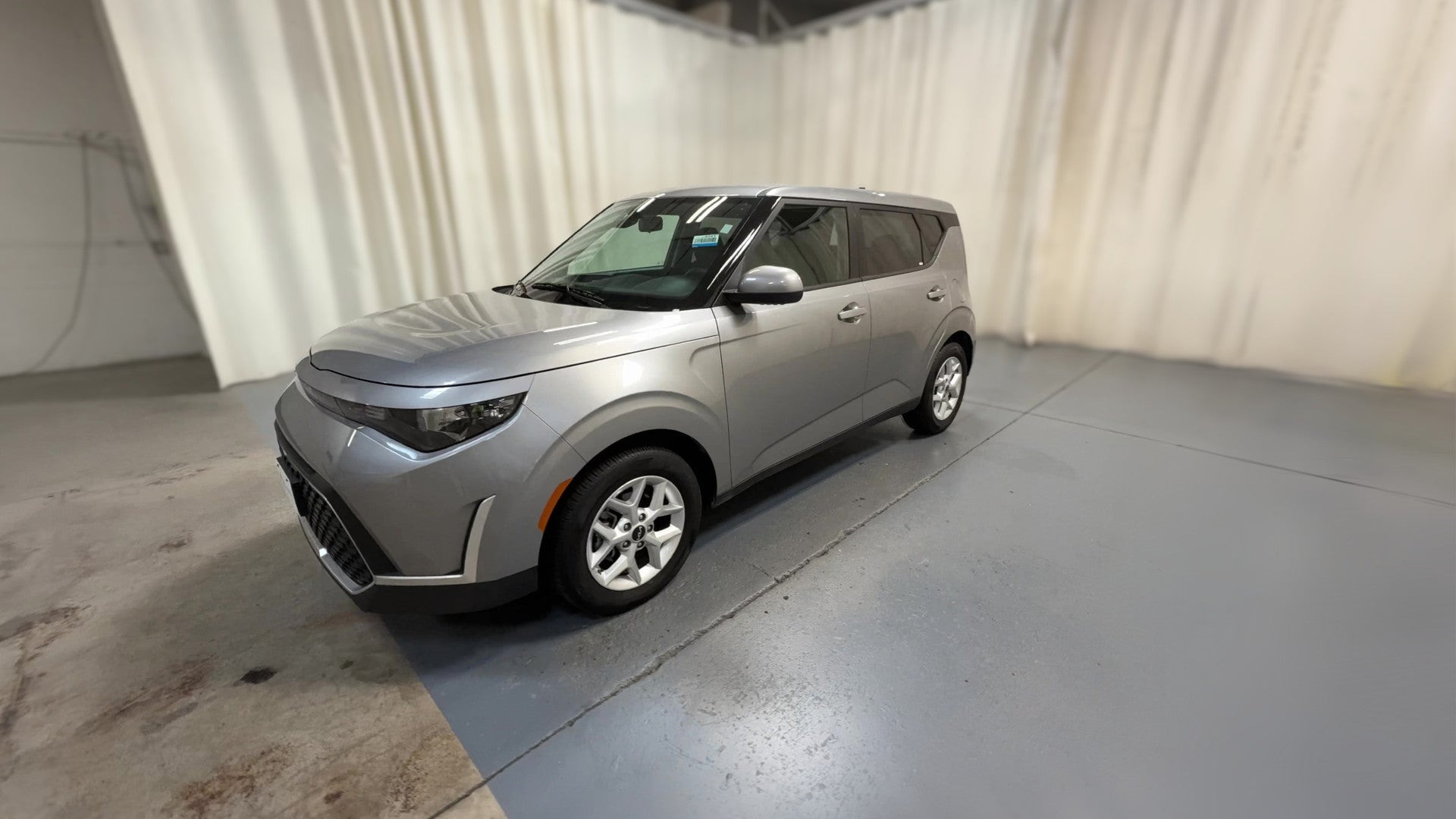 2025 Kia Soul vehicle photo