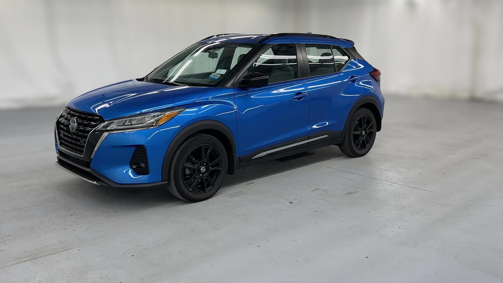 2021 Nissan Kicks vehicle photo