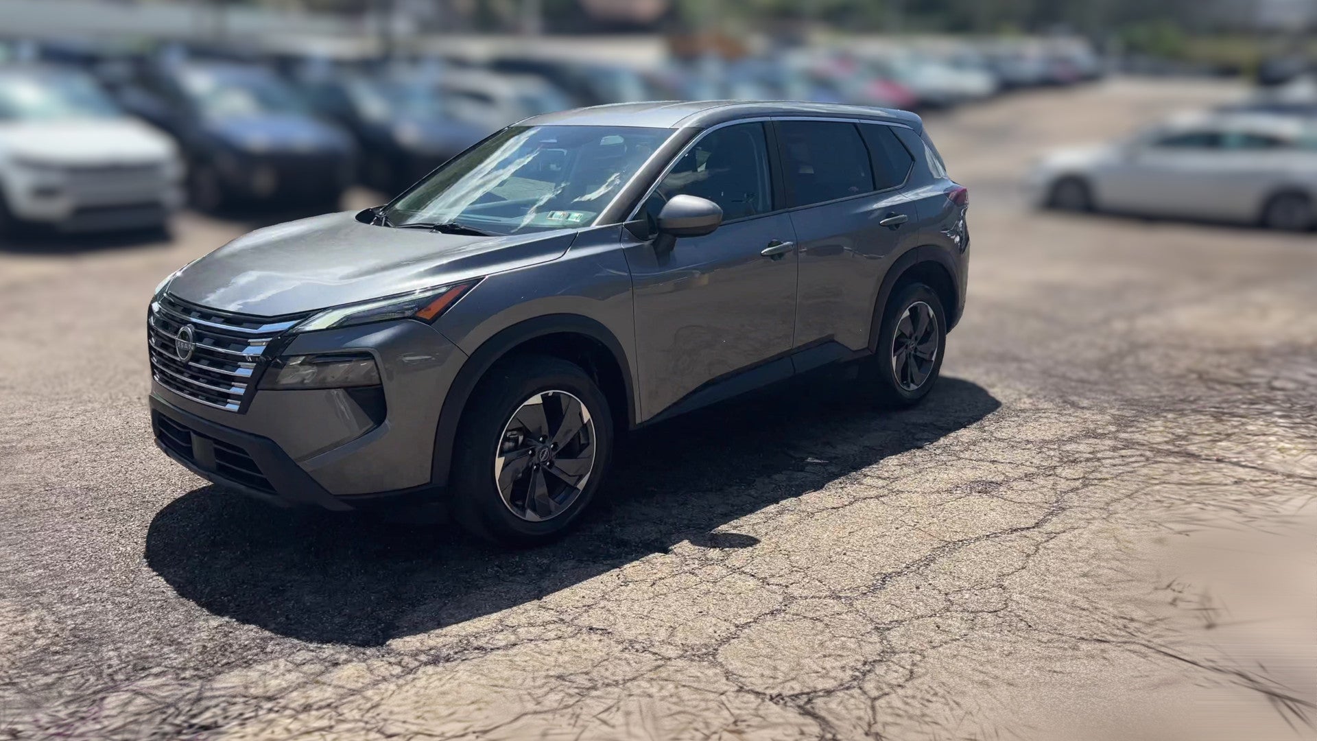 2025 Nissan Rogue vehicle photo