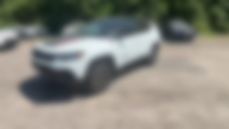 2025 Jeep Compass vehicle photo