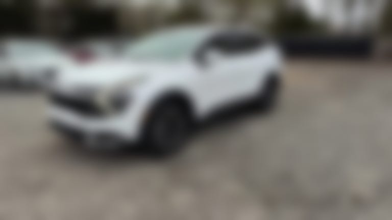 2025 Kia Sportage vehicle photo