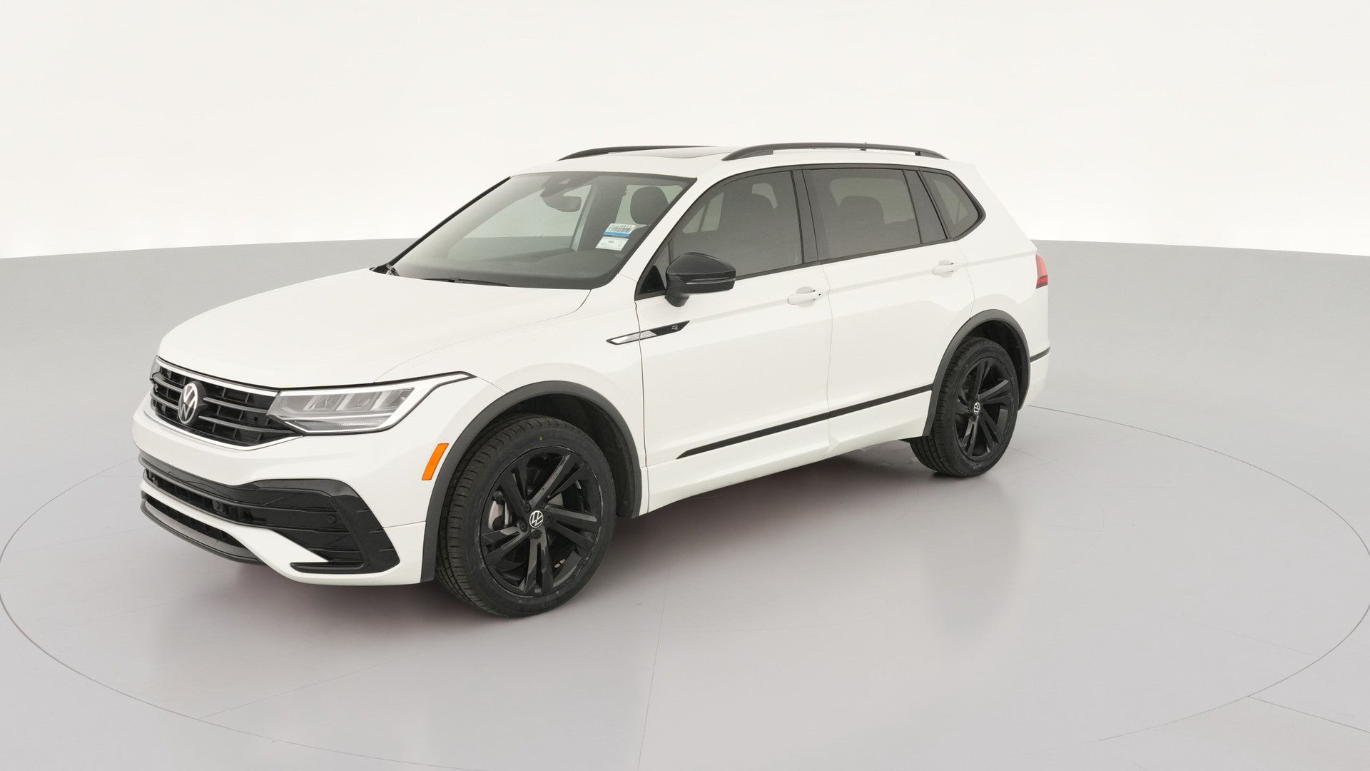 2023 Volkswagen Tiguan vehicle photo