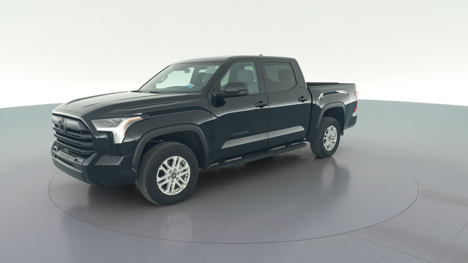 2025 Toyota Tundra CrewMax vehicle photo