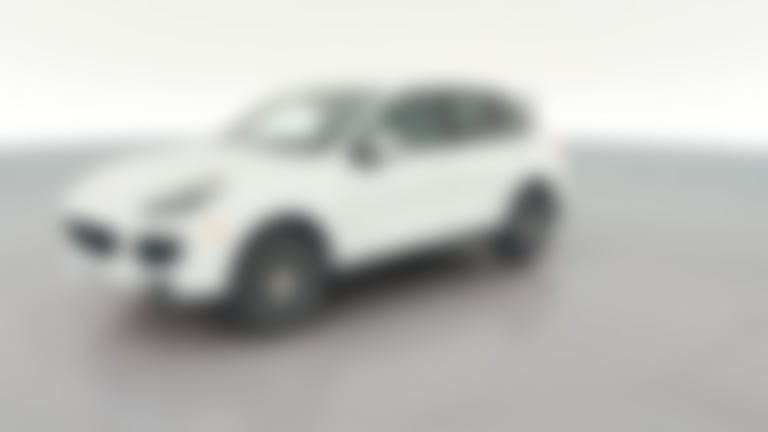 2017 Porsche Cayenne vehicle photo