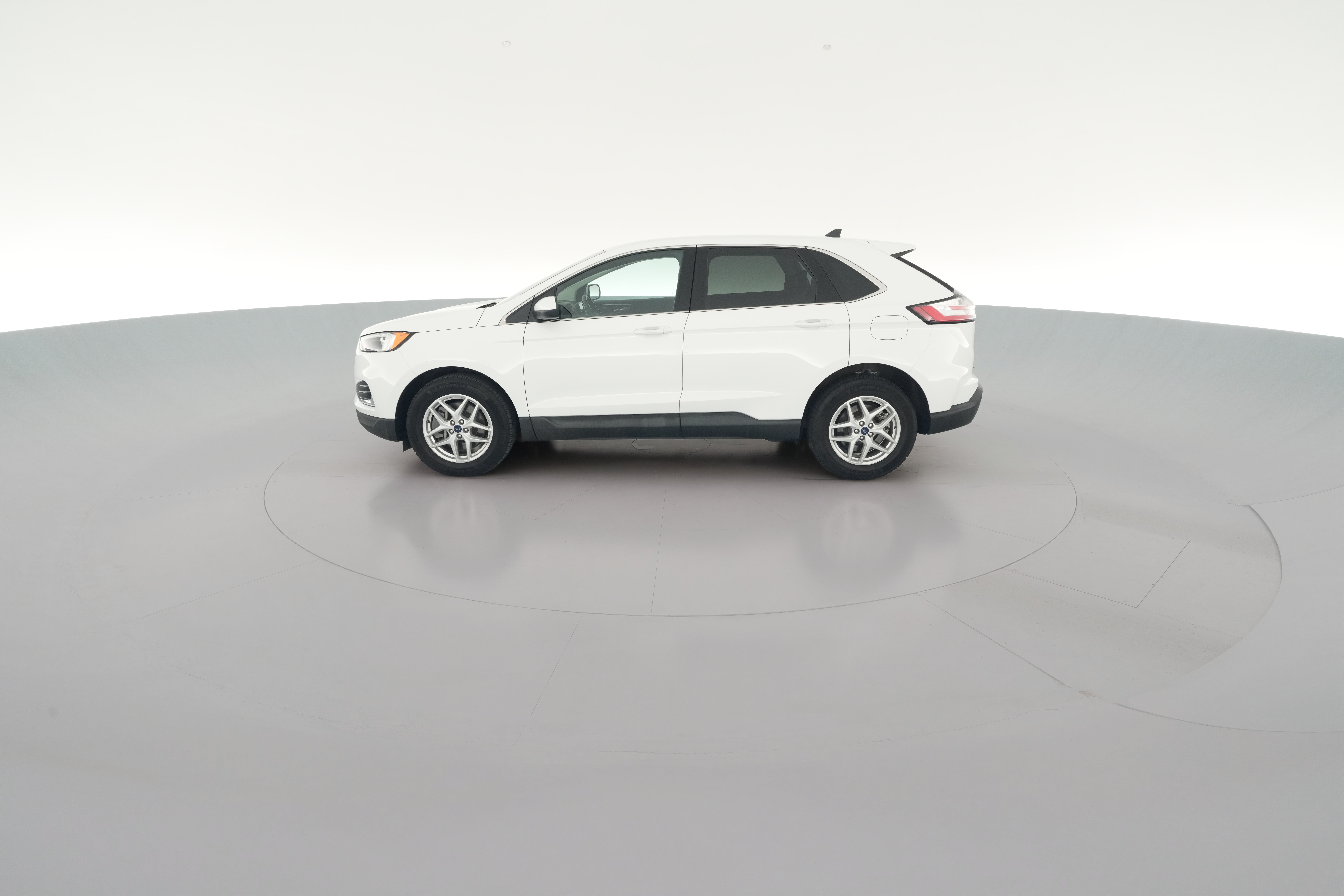 2022 Ford Edge SEL - Photo 26