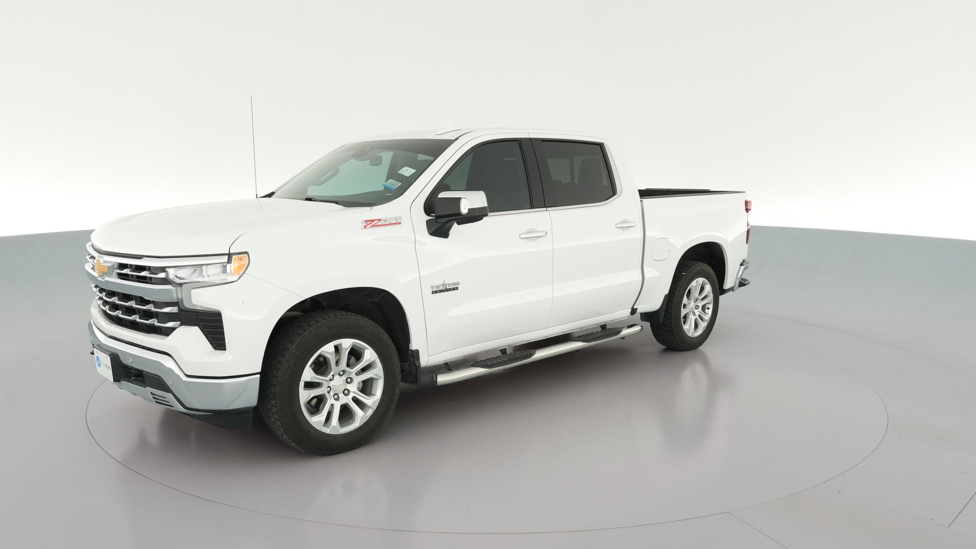 2023 Chevrolet Silverado 1500 Crew Cab vehicle photo