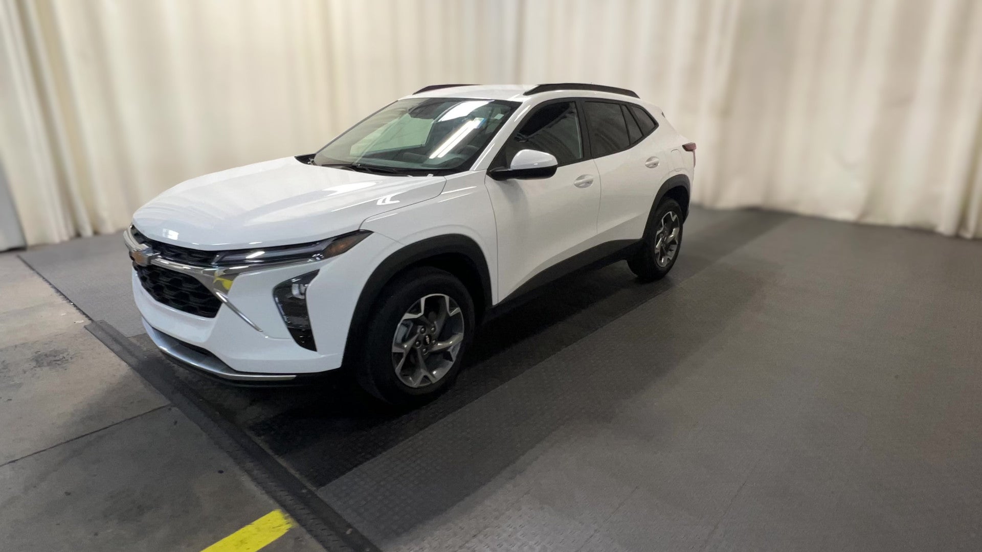 2025 Chevrolet Trax vehicle photo