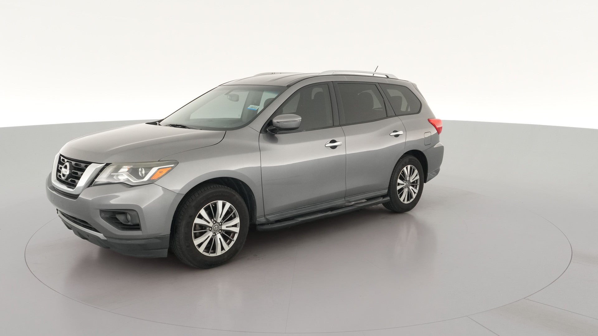 2018 Nissan Pathfinder vehicle photo
