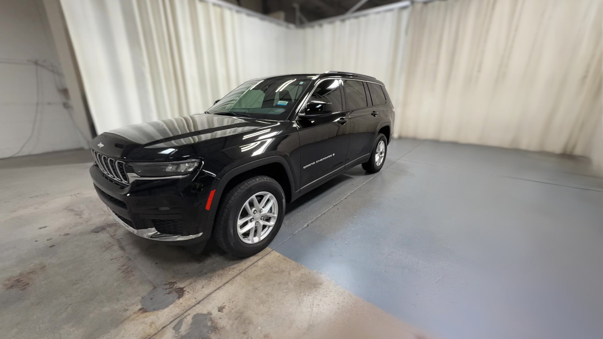2024 Jeep Grand Cherokee L vehicle photo