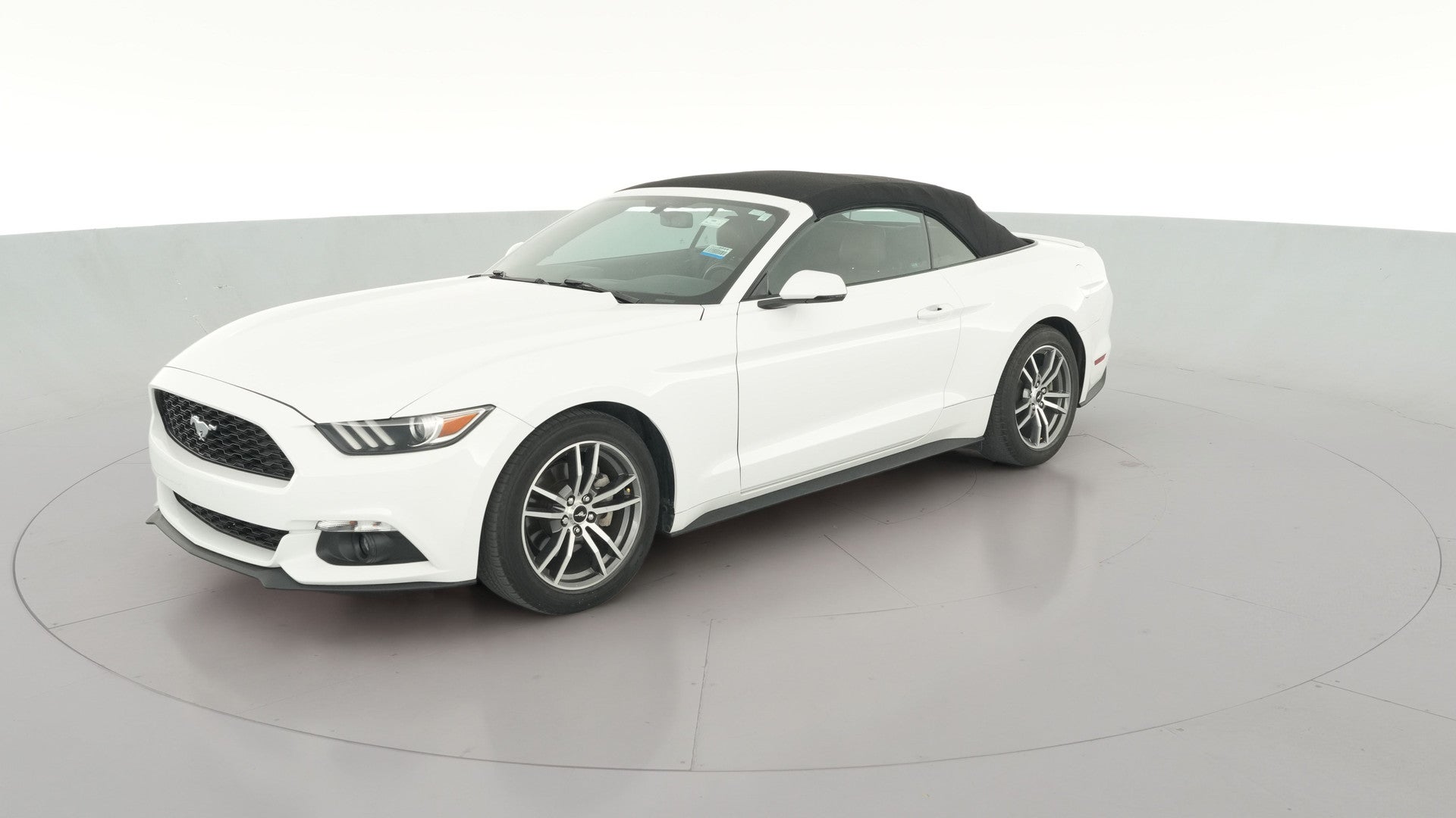 2015 Ford Mustang vehicle photo