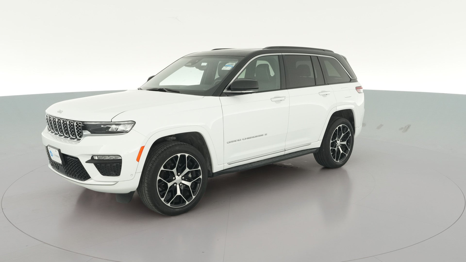 2025 Jeep Grand Cherokee vehicle photo