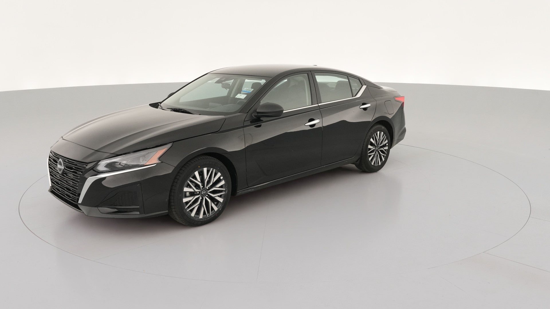 2025 Nissan Altima vehicle photo