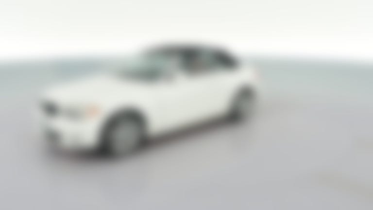 2013 BMW 1 Series vehicle photo
