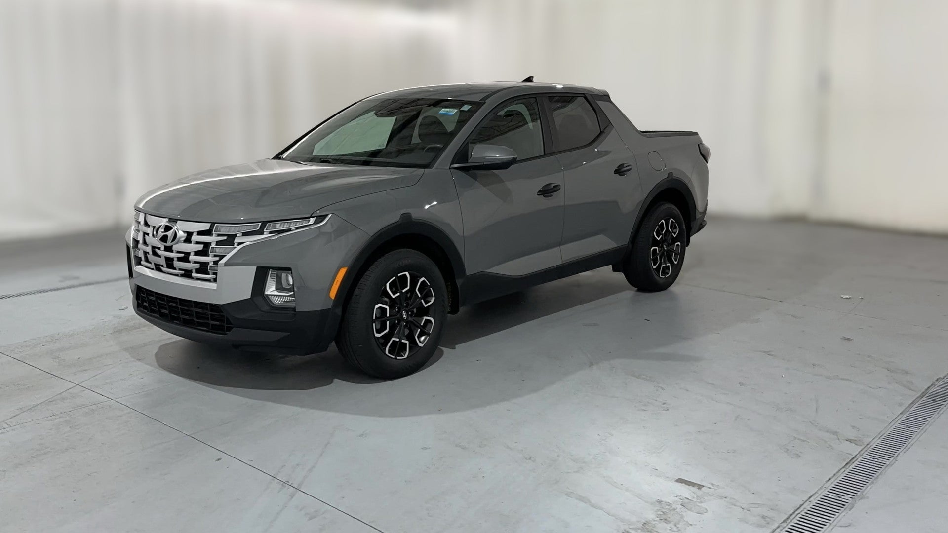 2023 Hyundai Santa Cruz vehicle photo