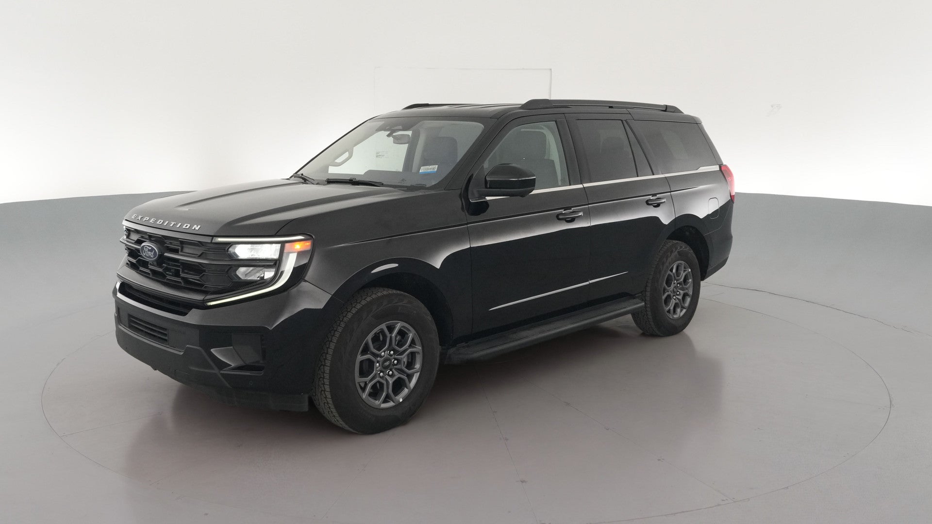 2025 Ford Expedition vehicle photo