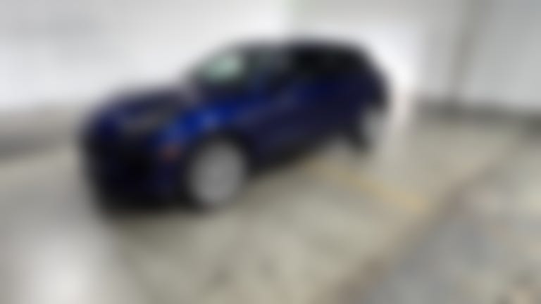 2023 Porsche Macan vehicle photo