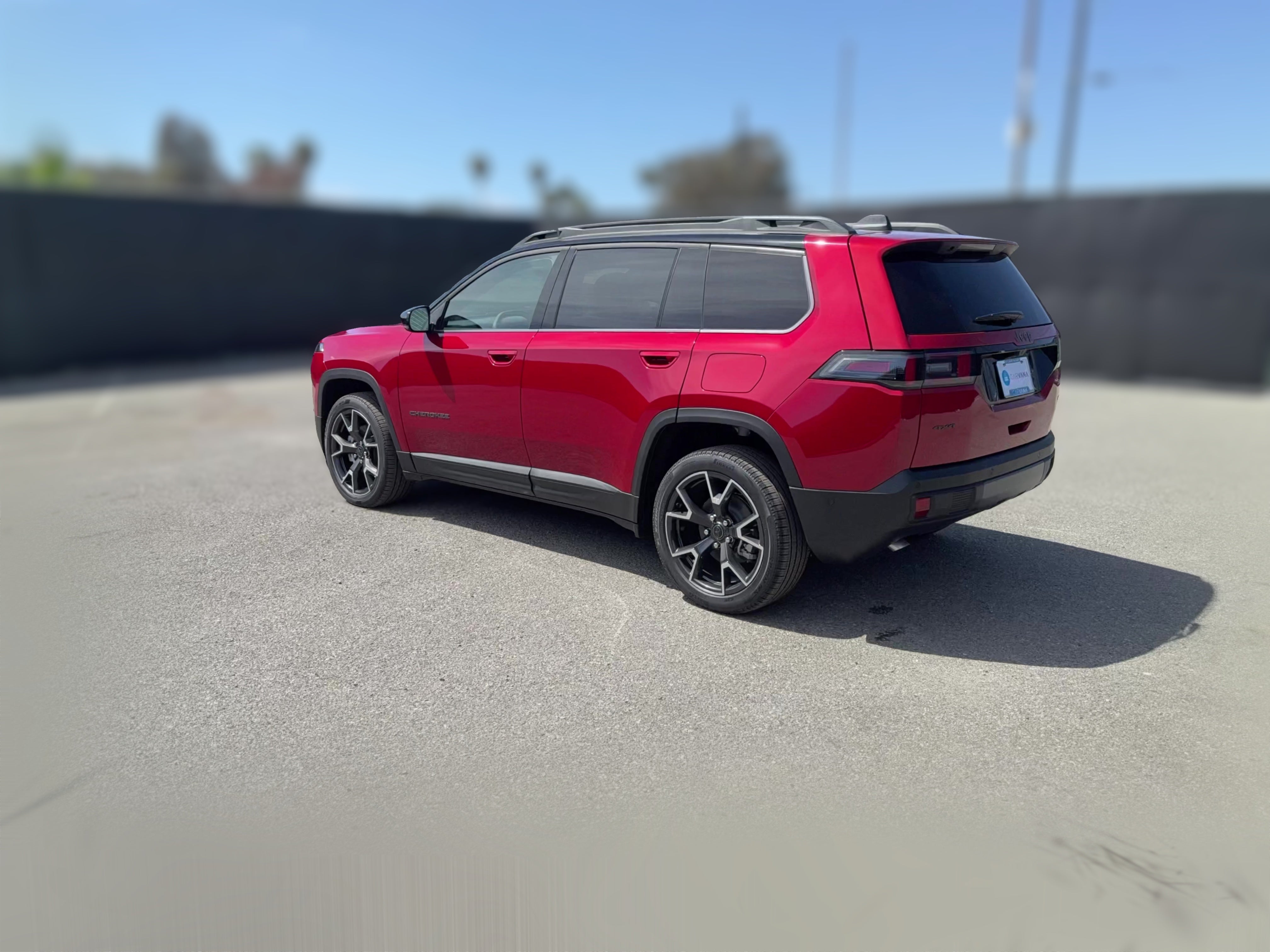 2026 Jeep Cherokee Overland - Photo 31