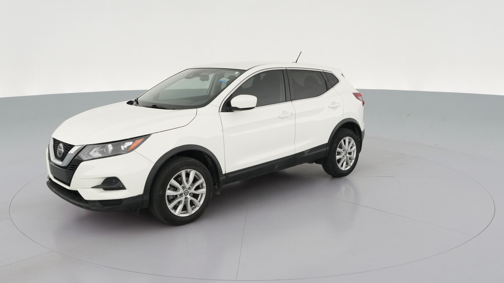 2020 Nissan Rogue Sport vehicle photo