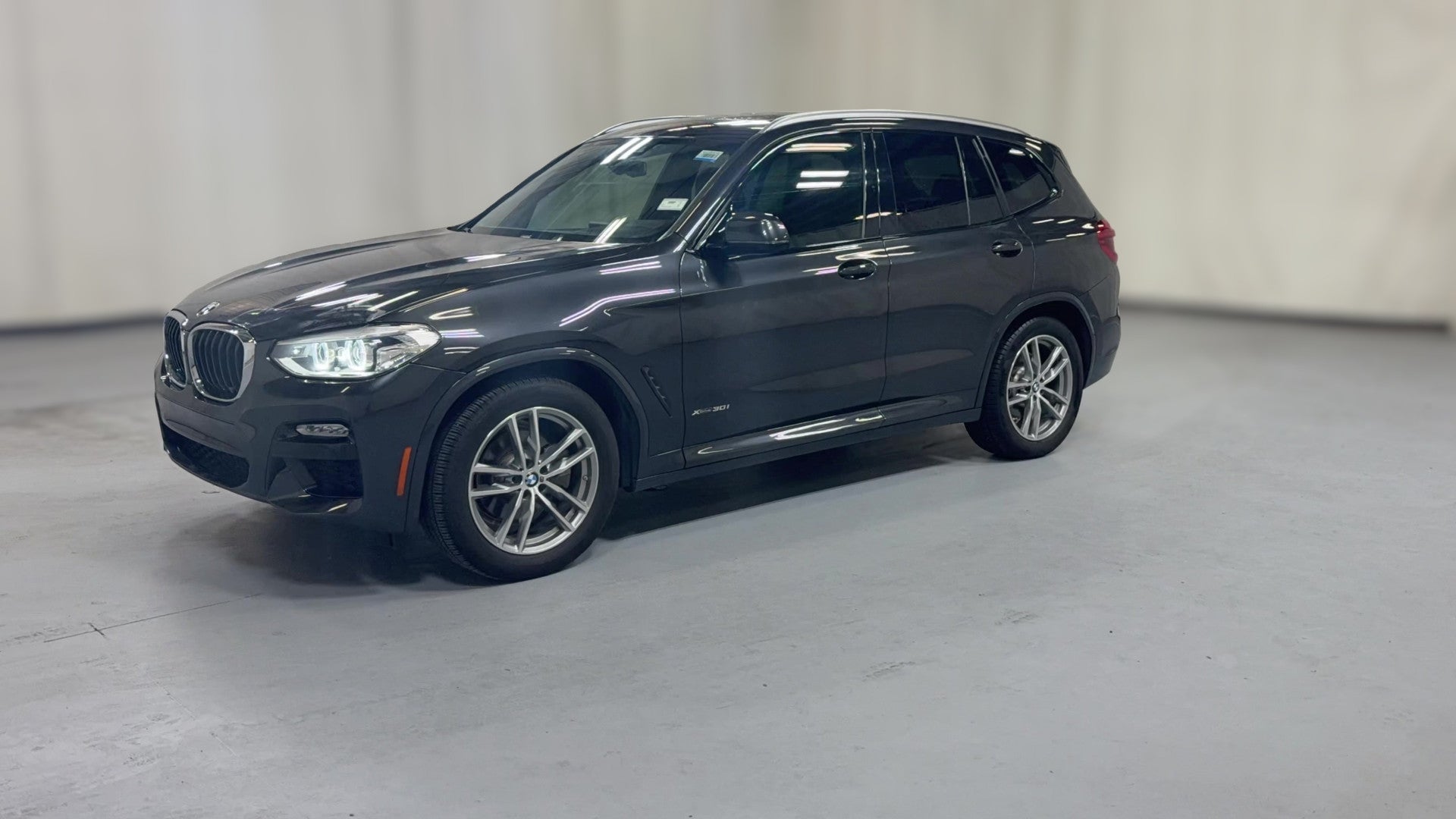 2018 BMW X3 vehicle photo