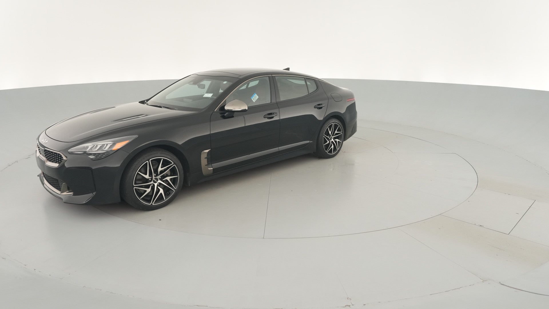 2023 Kia Stinger vehicle photo