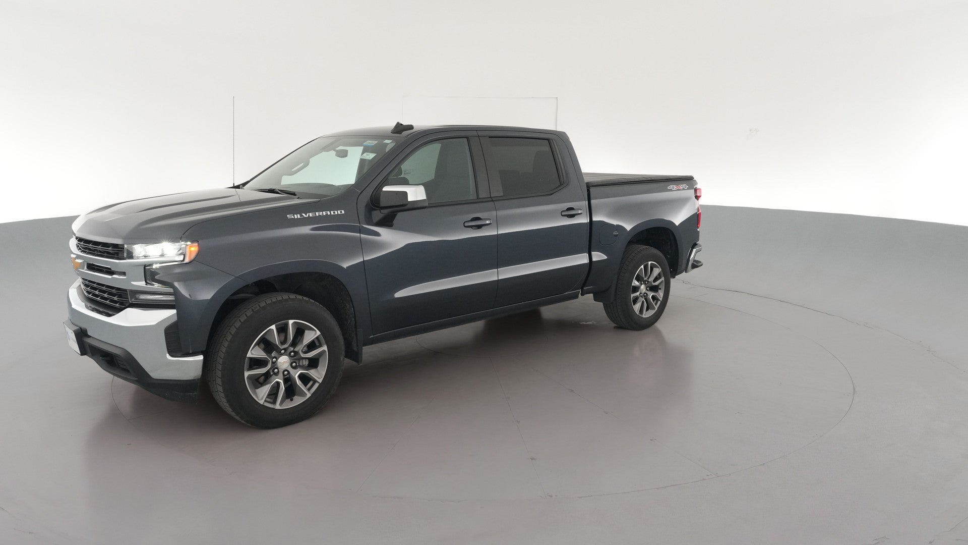 2022 Chevrolet Silverado 1500 Limited Crew Cab vehicle photo