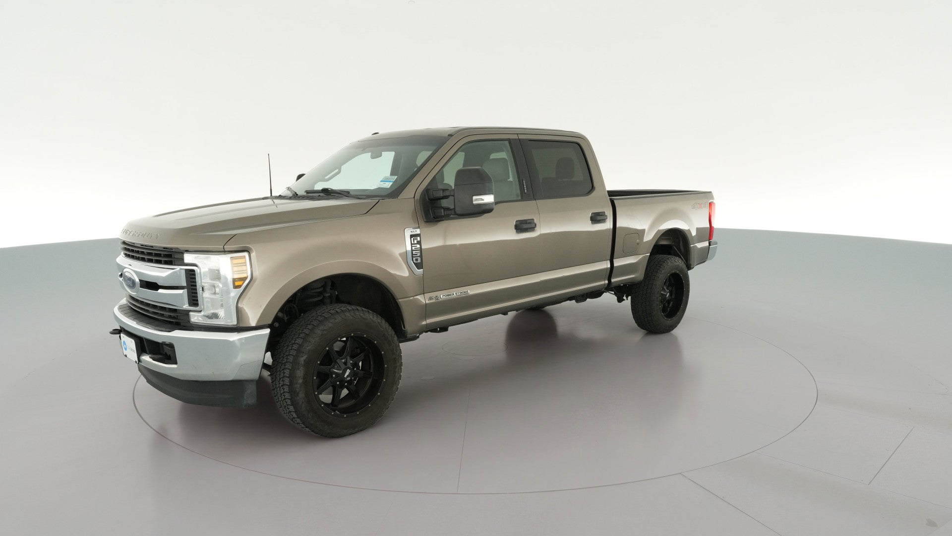 2018 Ford F250 Super Duty Crew Cab vehicle photo