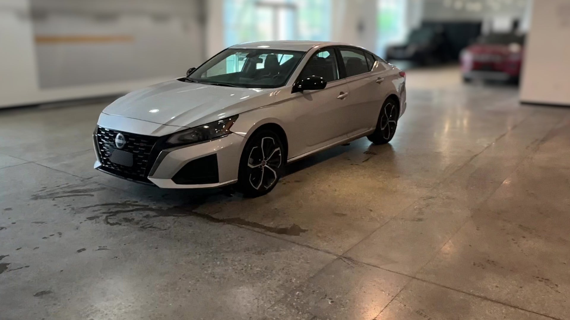 2025 Nissan Altima vehicle photo