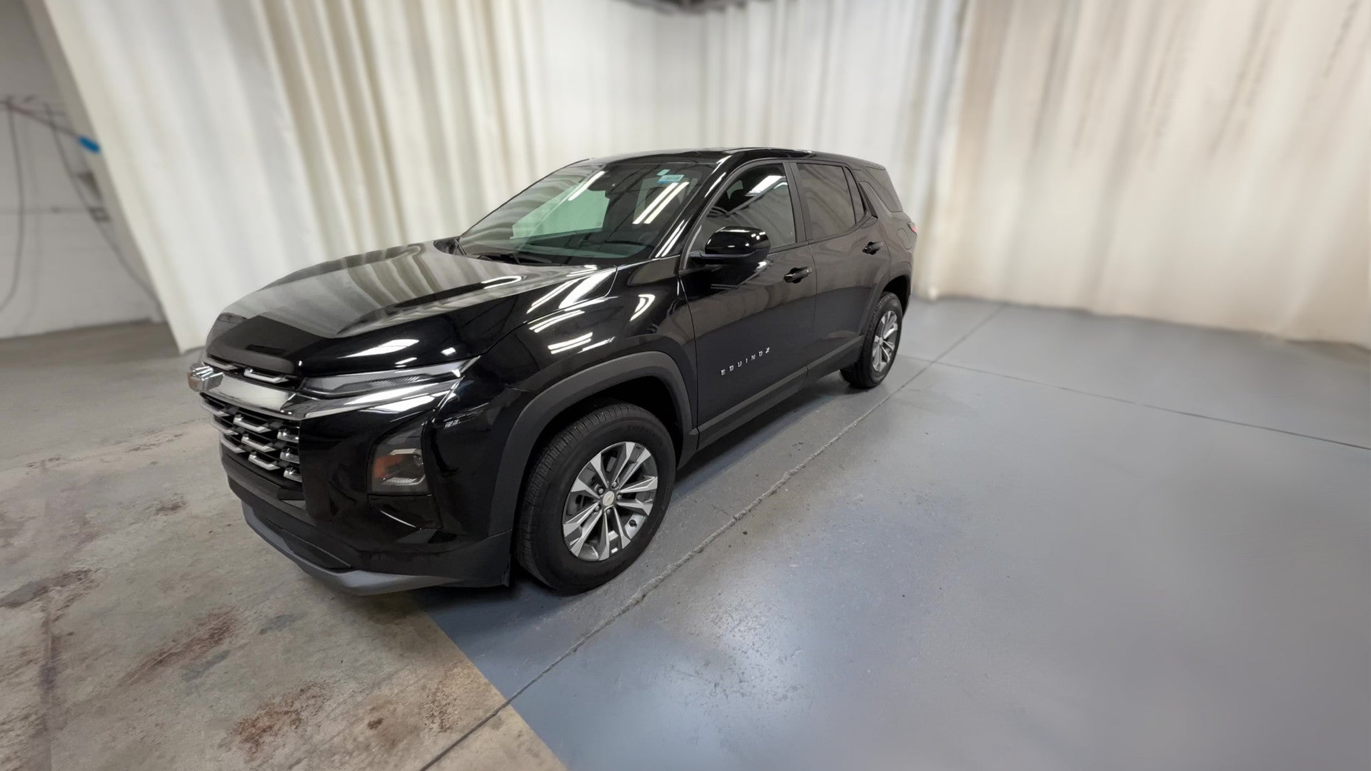 2025 Chevrolet Equinox vehicle photo