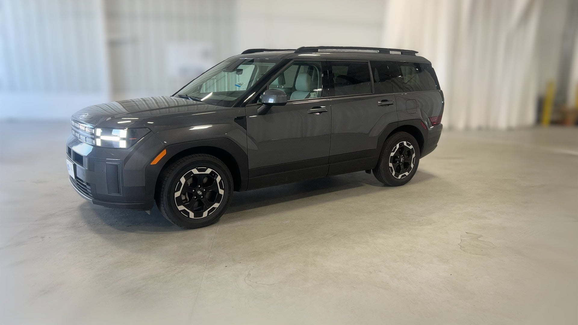2025 Hyundai Santa Fe vehicle photo