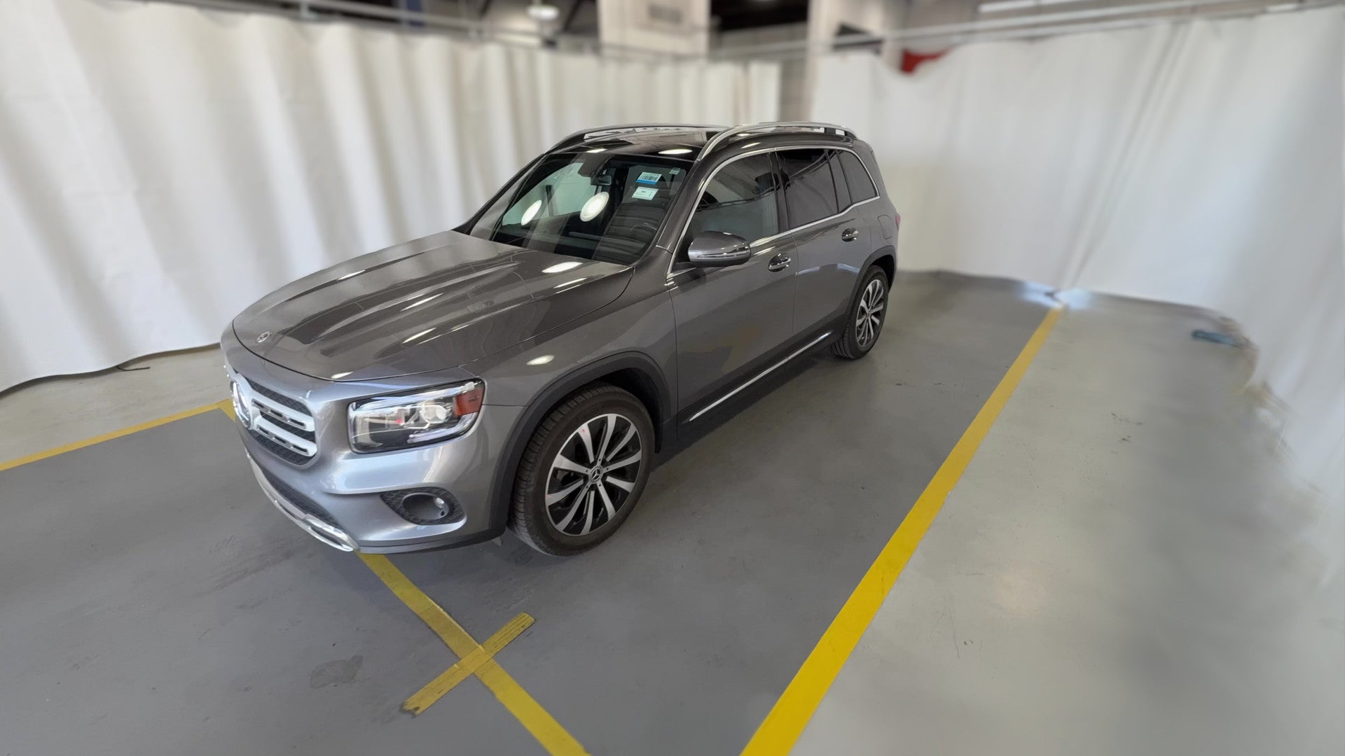 2020 Mercedes-Benz GLB vehicle photo