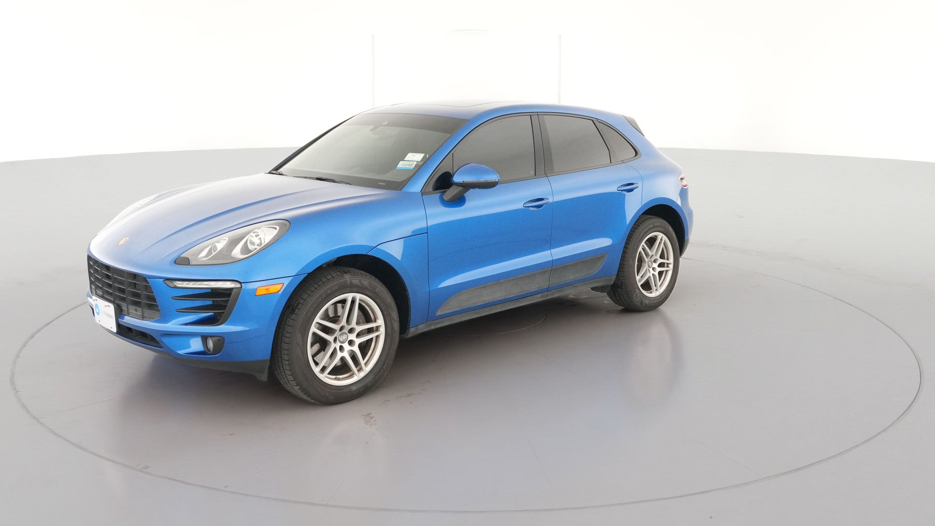 2017 Porsche Macan vehicle photo
