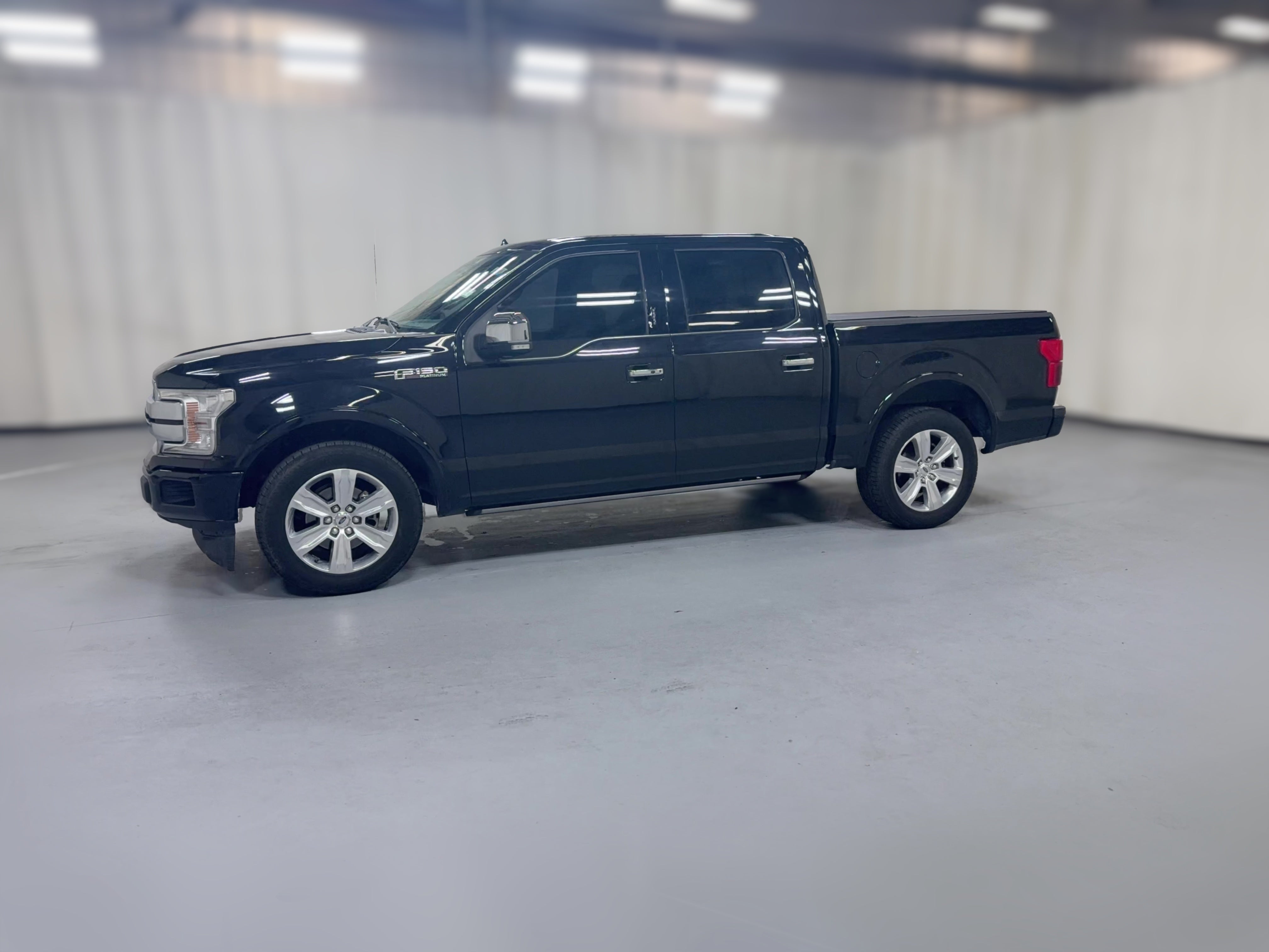 2019 Ford F-150 Platinum - Photo 28