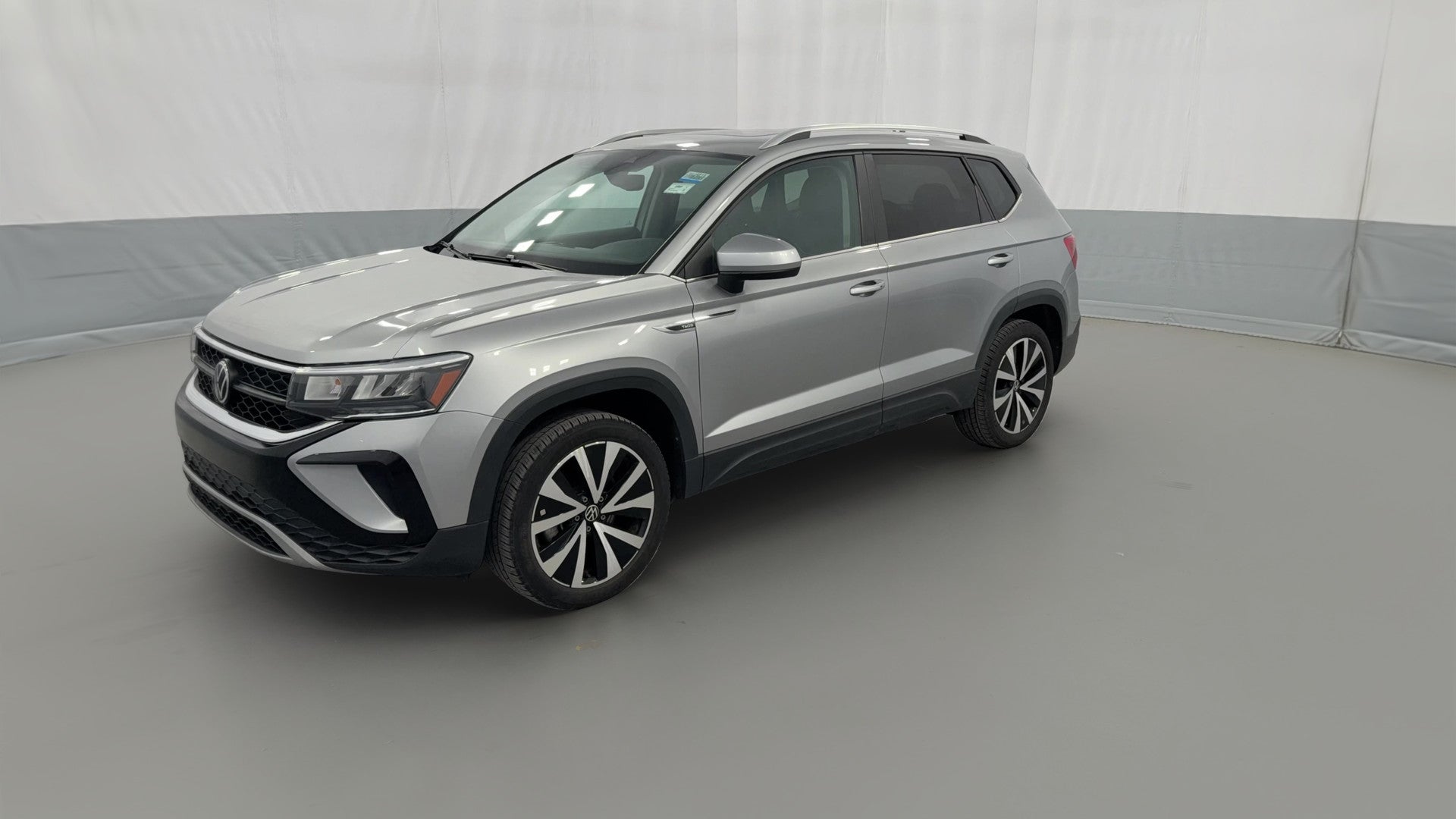 2023 Volkswagen Taos vehicle photo