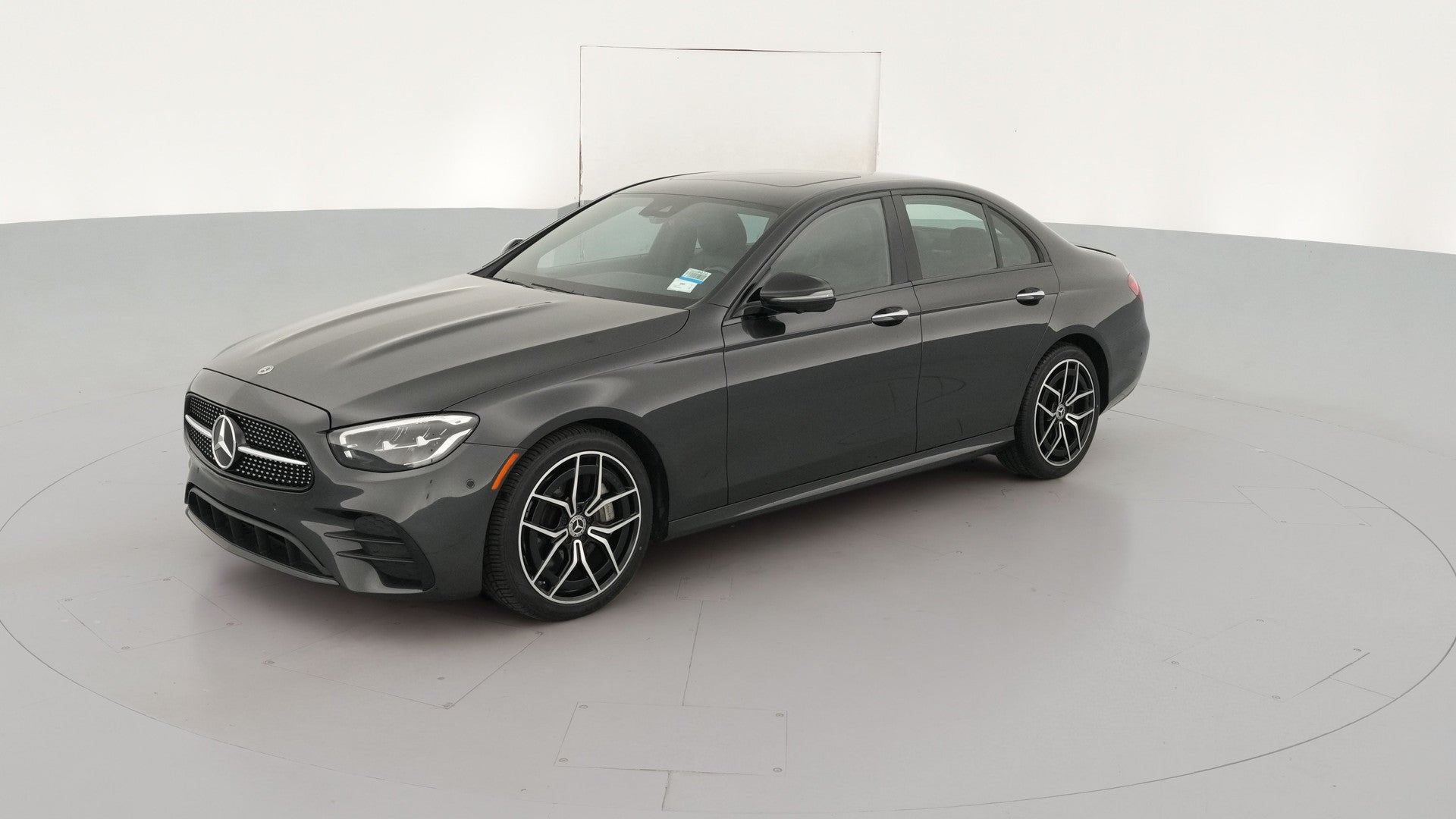 2022 Mercedes-Benz E-Class vehicle photo