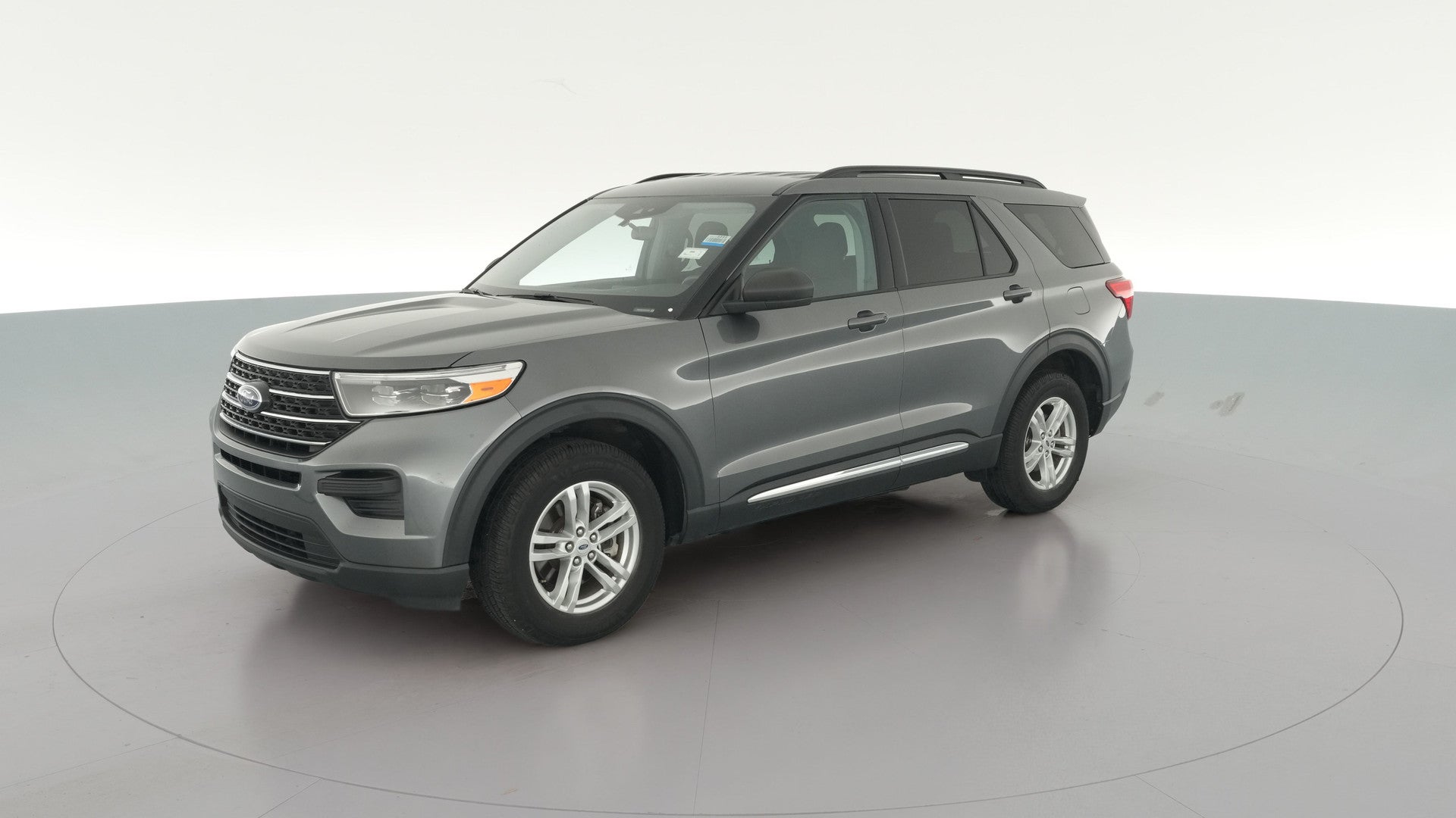 2023 Ford Explorer vehicle photo