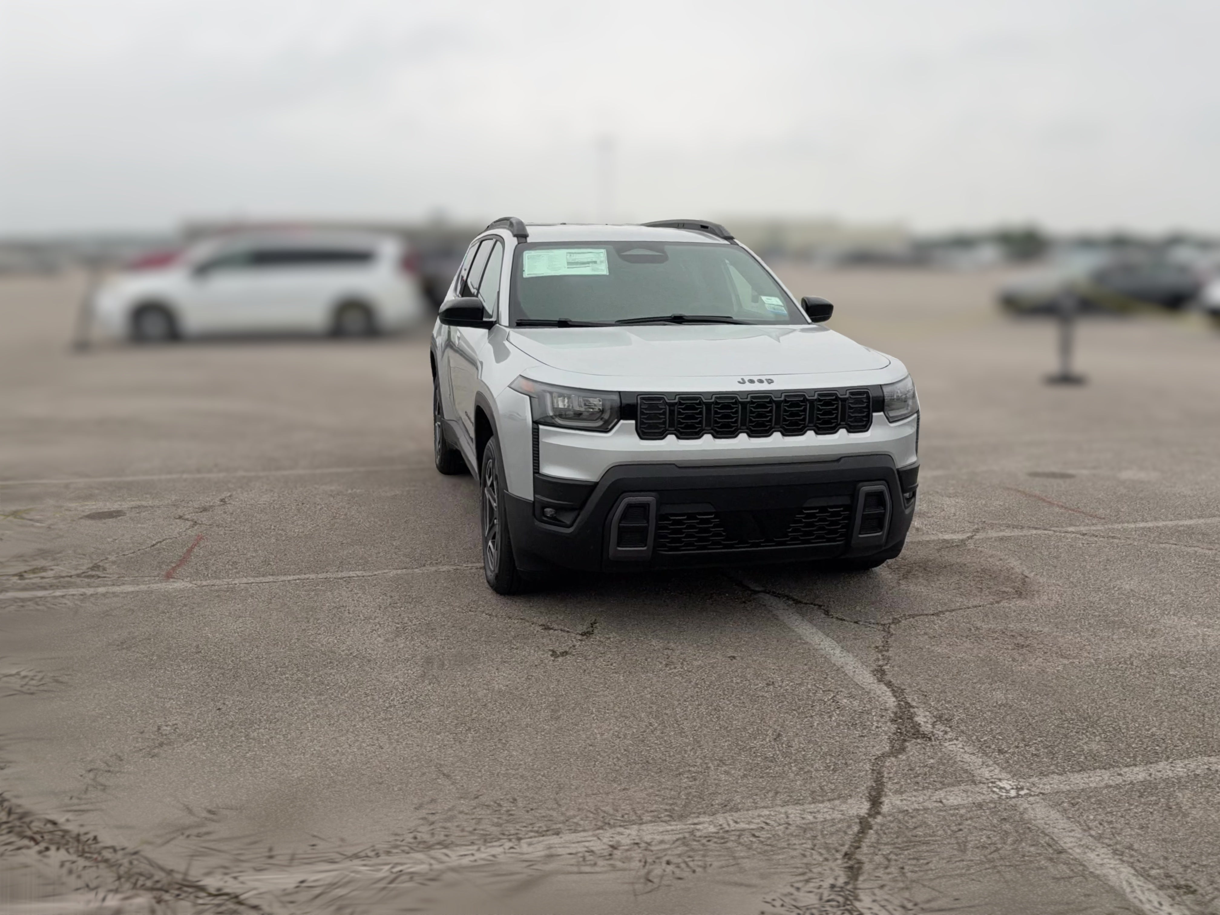 2026 Jeep Cherokee Laredo - Photo 35