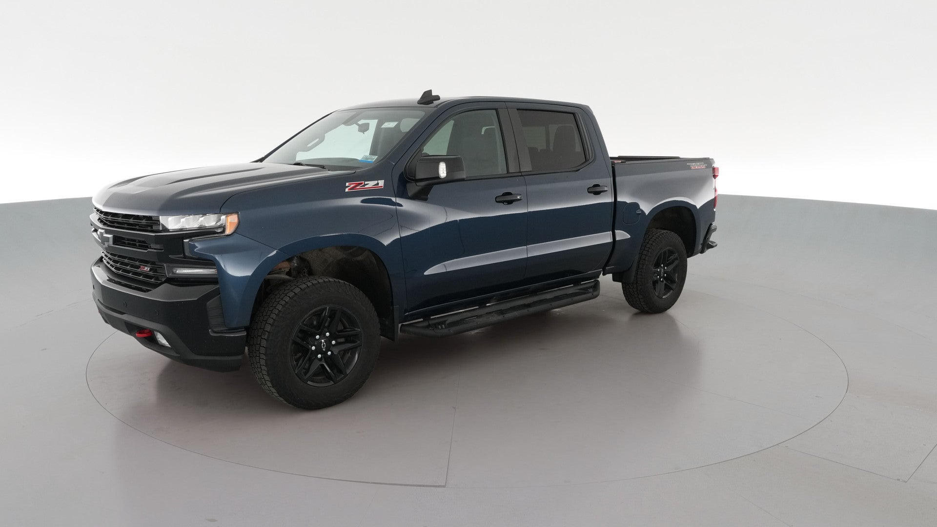 2021 Chevrolet Silverado 1500 Crew Cab vehicle photo