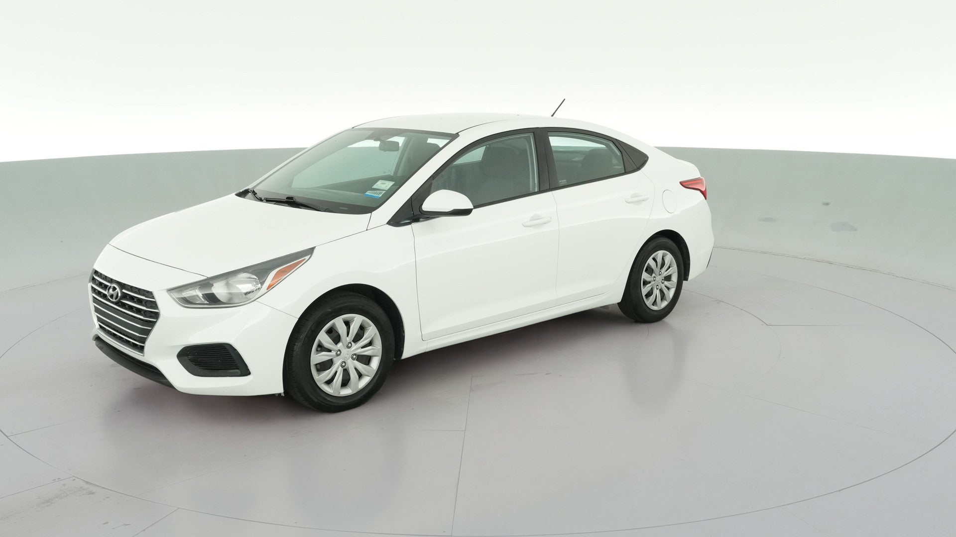 2021 Hyundai Accent vehicle photo