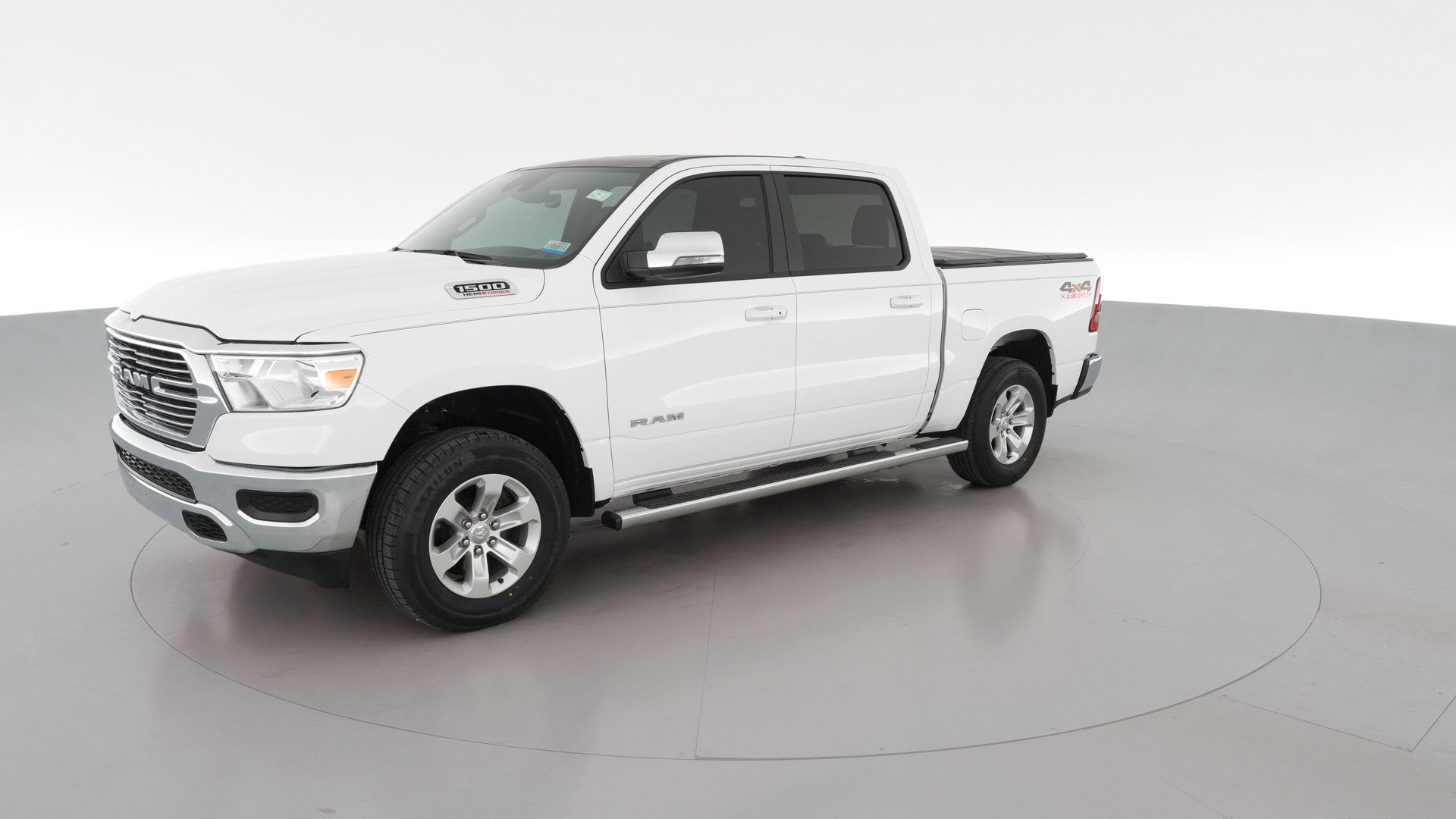 2024 Ram 1500 Crew Cab vehicle photo